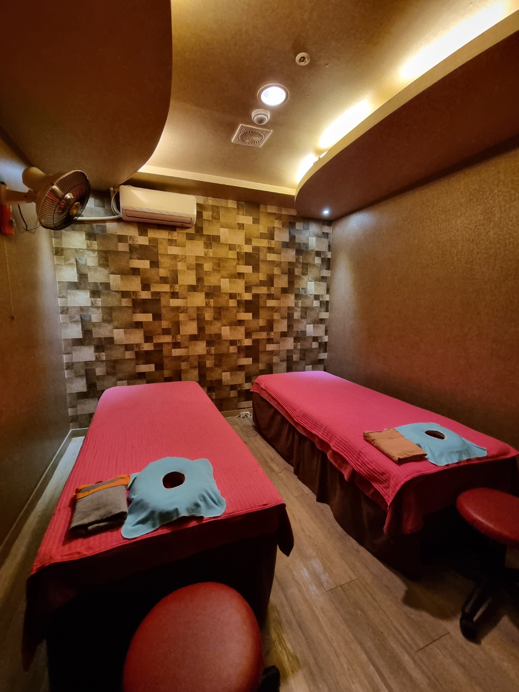 2000769928_k4wCv1Z2_9f116d17f9ad2ec7b69c9253bc932f16672c6960.jpg 이미지크게보기